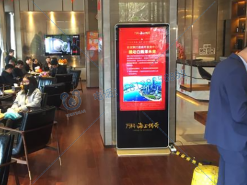 講講戶外廣告機在智慧社區(qū)建設(shè)中具有哪些應(yīng)用？