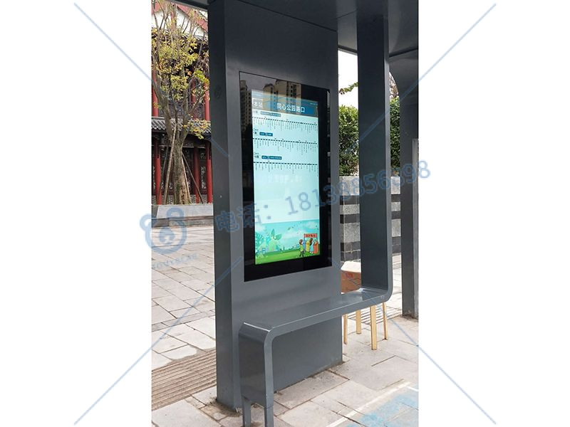 智能公交車電子站牌，與出行不便說不