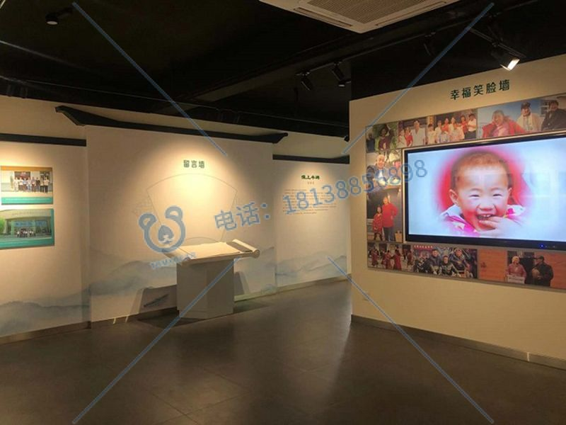 哪些性能可以看出戶外廣告機節(jié)能？