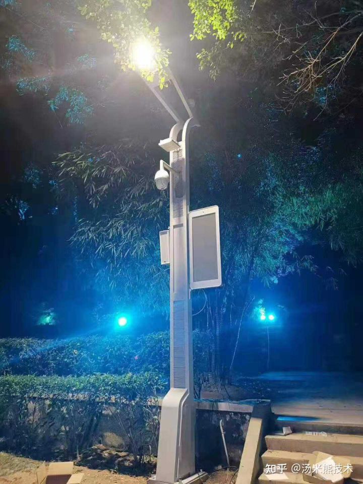 智慧路燈都具備哪些優(yōu)點(diǎn)？